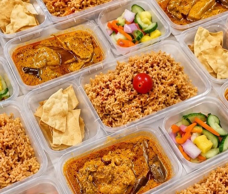 Set nasi briyani kari ayam